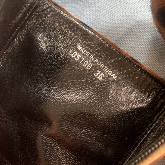 Leopard print calf hair booties - Picture 8 of 10